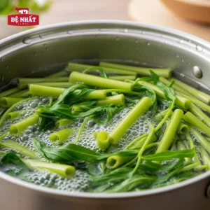 Cách làm thịt bò xào rau muống ngon giòn, không bị dai đơn giản tại nhà