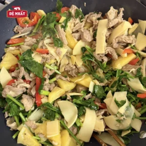 Cách làm thịt bò xào măng tươi giòn ngon, mềm ngọt, giữ trọn dinh dưỡng
