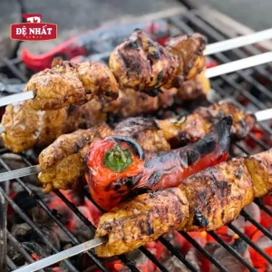 BBQ là gì? Nguồn gốc và 5 điều thú vị về BBQ mà bạn chưa biết