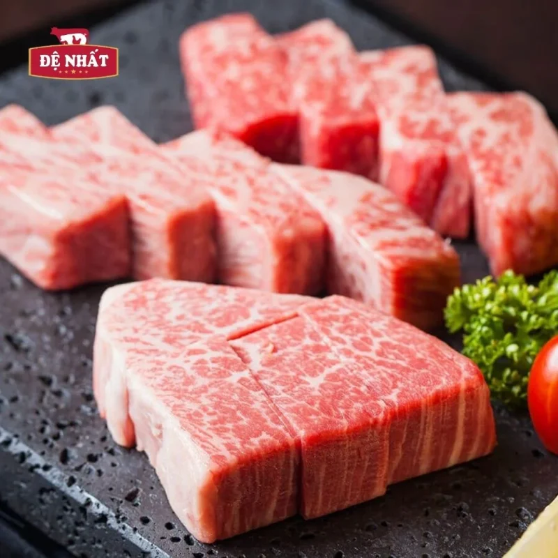 Bò Kobe là gì? Có gì ngon mà lại được nhiều người yêu thích