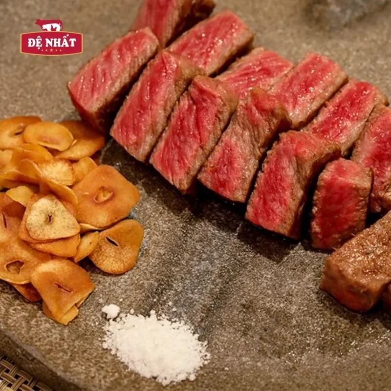 Bò Kobe là một trong những loại thịt bò cao cấp được nhiều thực khách yêu thích