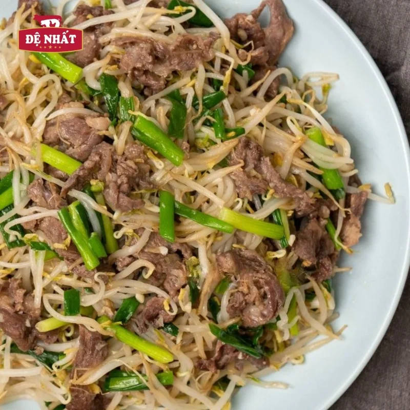 Ba chỉ bò nhập khẩu cắt lát trải dài giá tốt, dễ chế biến