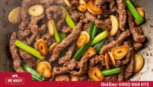 Cách làm thịt bò xào tỏi thơm lừng, mềm mọng tại nhà